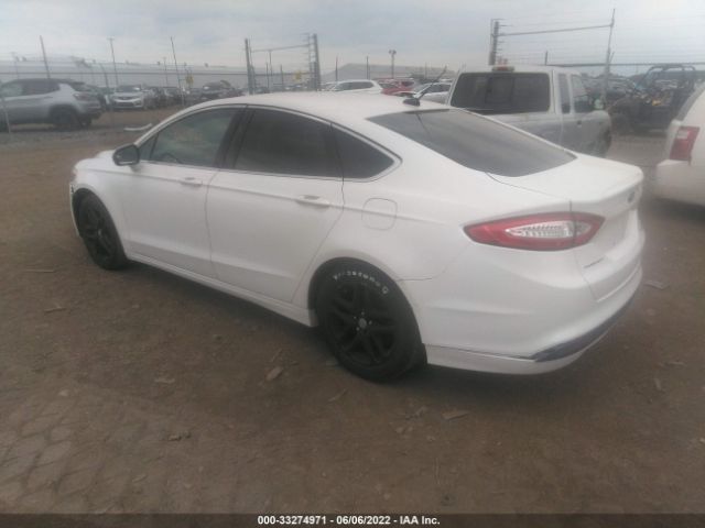 Photo 2 VIN: 1FA6P0HD4E5365424 - FORD FUSION 