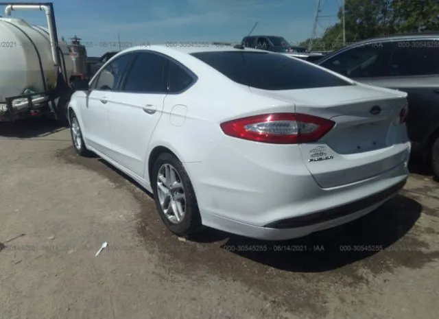 Photo 2 VIN: 1FA6P0HD4E5399282 - FORD FUSION 