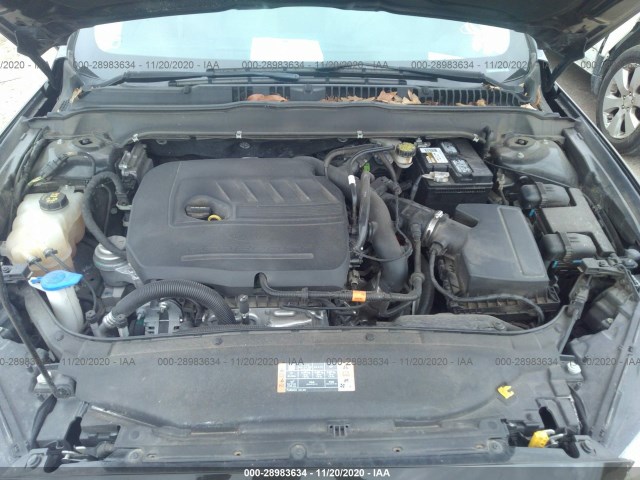 Photo 9 VIN: 1FA6P0HD4F5131303 - FORD FUSION 