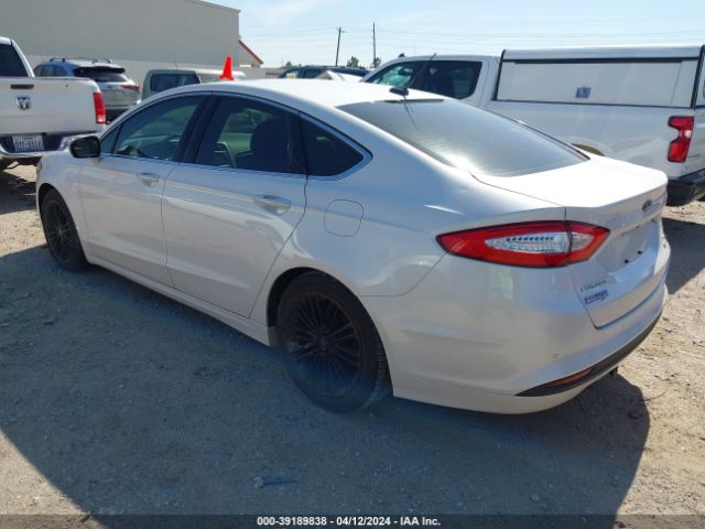 Photo 2 VIN: 1FA6P0HD5E5365819 - FORD FUSION 