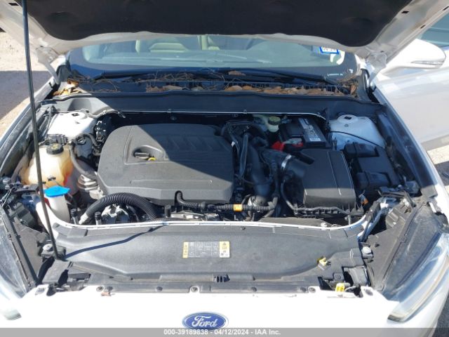 Photo 9 VIN: 1FA6P0HD5E5365819 - FORD FUSION 