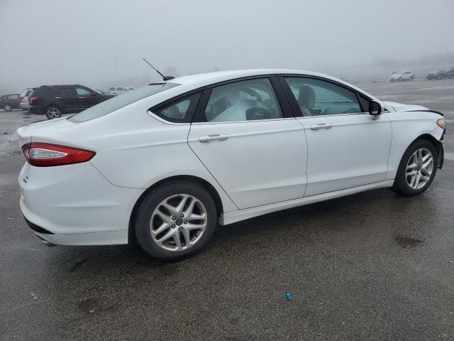 Photo 2 VIN: 1FA6P0HD5E5399923 - FORD FUSION 