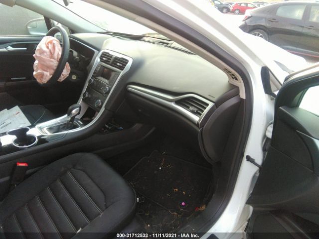 Photo 4 VIN: 1FA6P0HD5F5124148 - FORD FUSION 