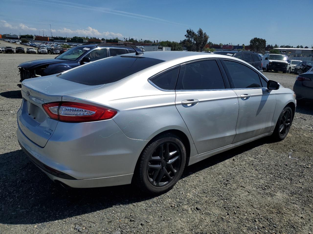 Photo 2 VIN: 1FA6P0HD5G5118447 - FORD FUSION 