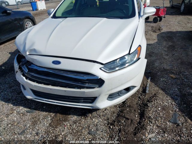 Photo 5 VIN: 1FA6P0HD5G5132963 - FORD FUSION 