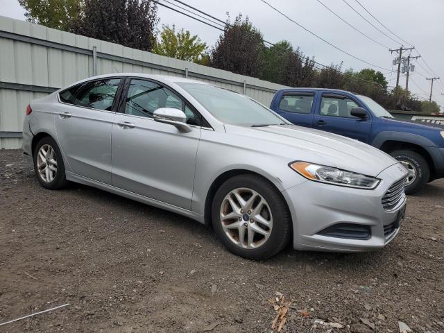 Photo 3 VIN: 1FA6P0HD6F5118360 - FORD FUSION SE 