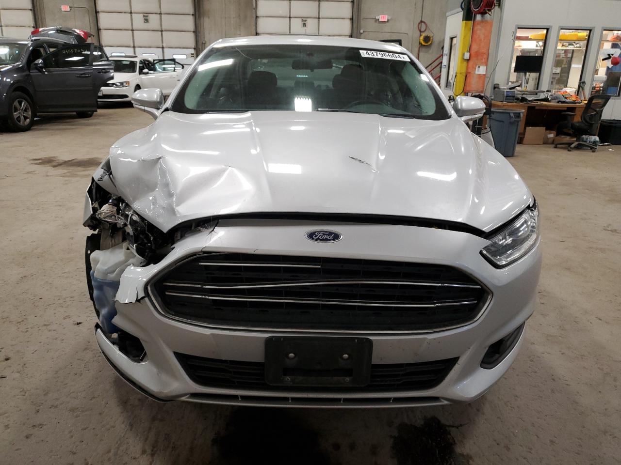 Photo 4 VIN: 1FA6P0HD6G5131594 - FORD FUSION 