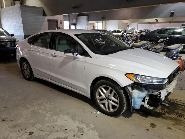 Photo 3 VIN: 1FA6P0HD7F5109358 - FORD FUSION 