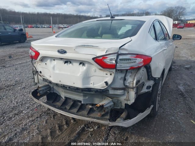 Photo 5 VIN: 1FA6P0HD7F5111045 - FORD FUSION 