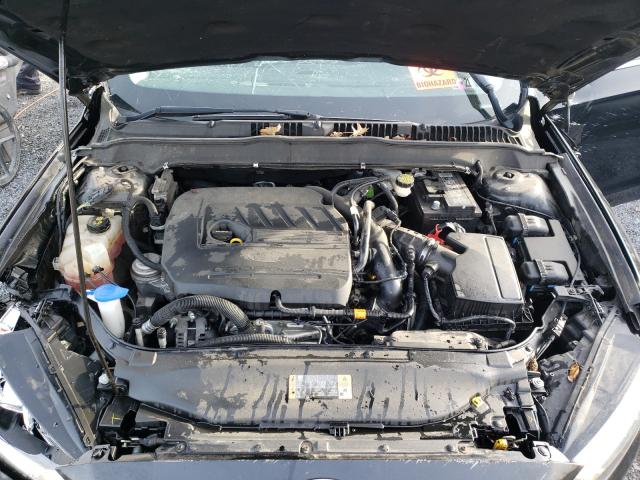 Photo 6 VIN: 1FA6P0HD7F5119808 - FORD FUSION SE 