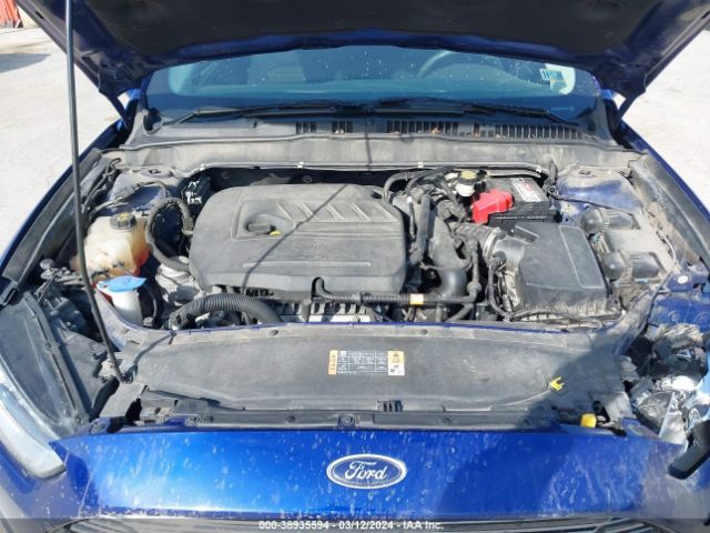 Photo 9 VIN: 1FA6P0HD7F5122725 - FORD FUSION 