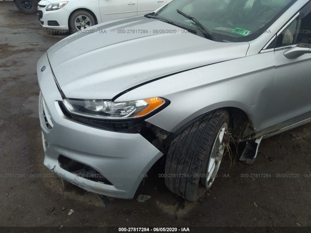 Photo 5 VIN: 1FA6P0HD8E5368231 - FORD FUSION 