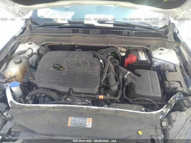 Photo 9 VIN: 1FA6P0HD8E5404516 - FORD FUSION 