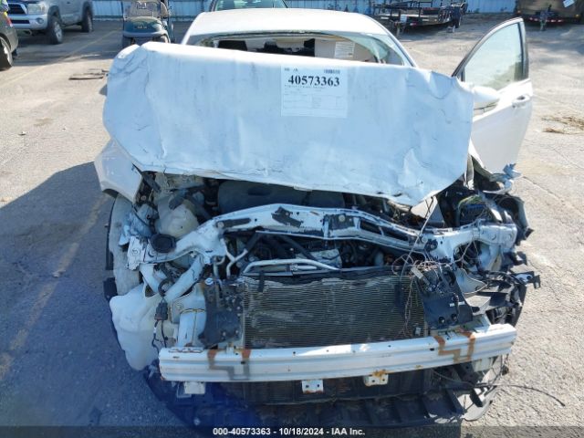 Photo 5 VIN: 1FA6P0HD8F5103682 - FORD FUSION 