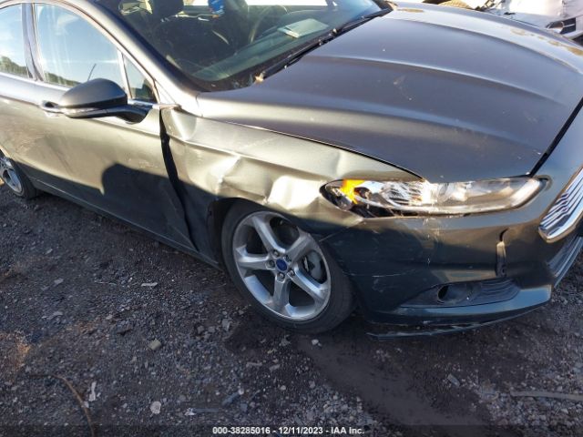 Photo 5 VIN: 1FA6P0HD8F5108199 - FORD FUSION 