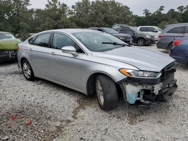 Photo 3 VIN: 1FA6P0HD8F5131417 - FORD FUSION 