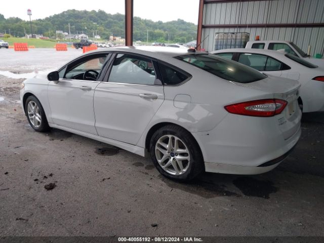 Photo 2 VIN: 1FA6P0HDXF5123951 - FORD FUSION 