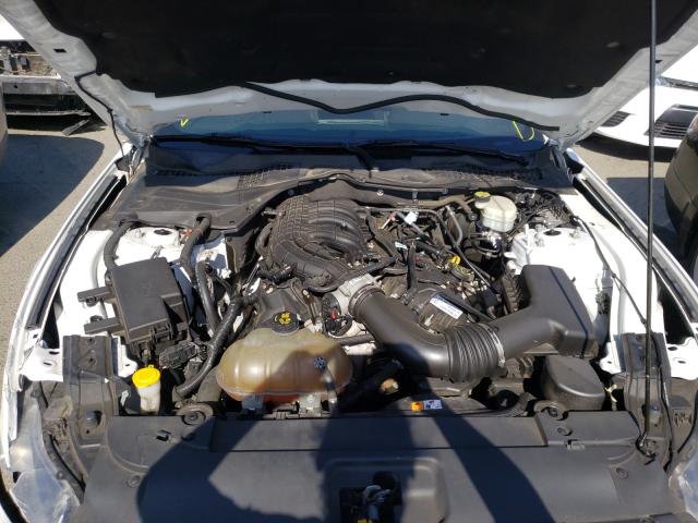 Photo 6 VIN: 1FA6P8AM3F5306830 - FORD MUSTANG 