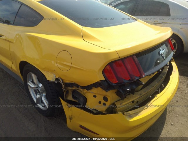 Photo 5 VIN: 1FA6P8AM5F5355768 - FORD MUSTANG 