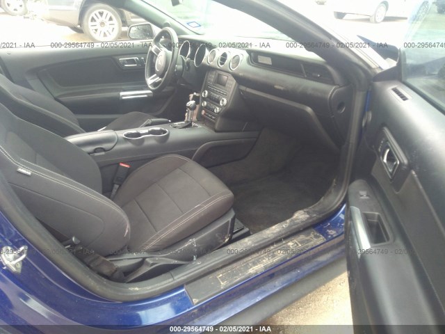 Photo 4 VIN: 1FA6P8AM5G5317507 - FORD MUSTANG 