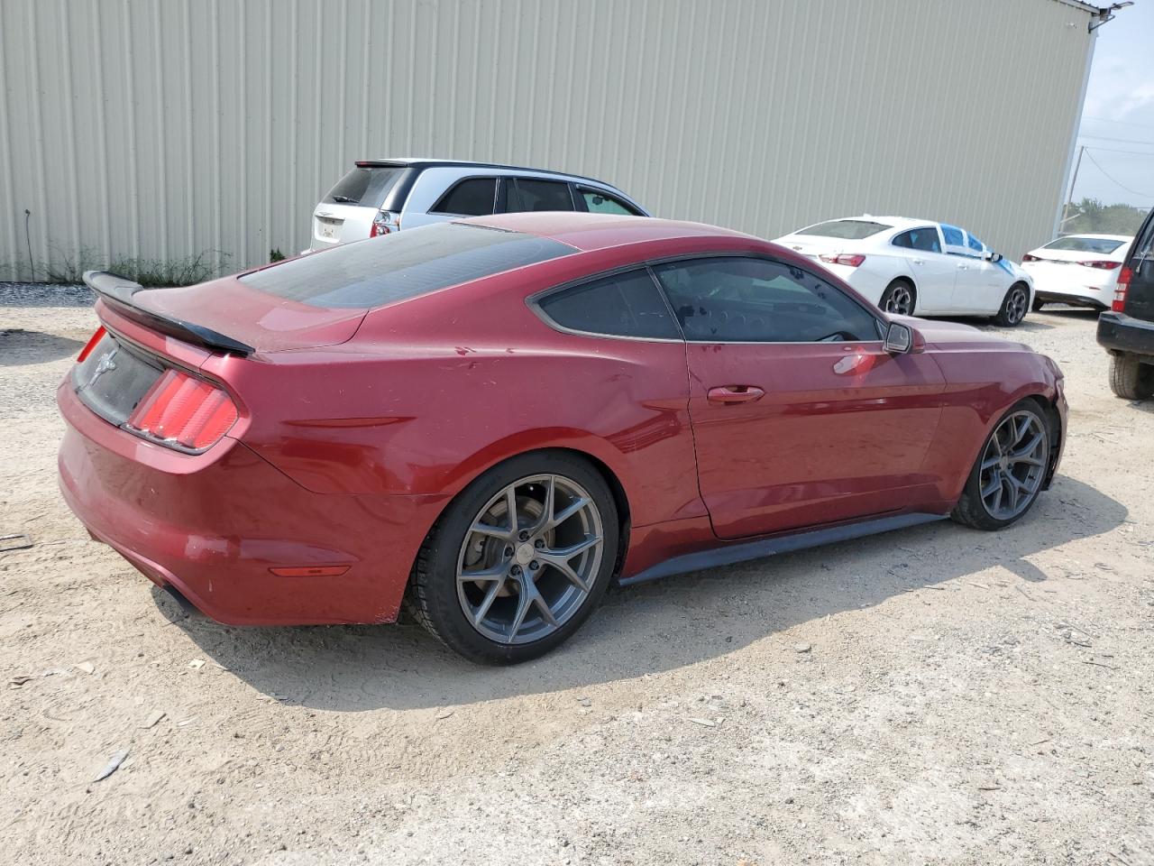 Photo 2 VIN: 1FA6P8AMXF5399099 - FORD MUSTANG 