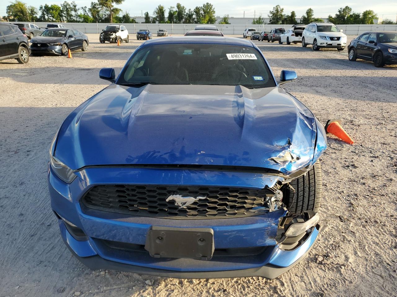 Photo 4 VIN: 1FA6P8AMXH5312563 - FORD MUSTANG 