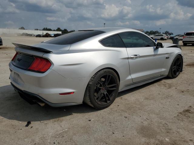 Photo 2 VIN: 1FA6P8CF0J5137549 - FORD MUSTANG GT 