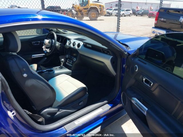 Photo 4 VIN: 1FA6P8CF1F5305951 - FORD MUSTANG 