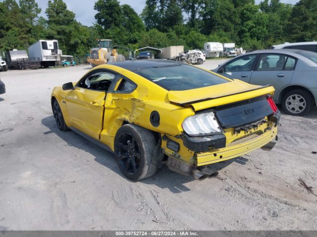 Photo 2 VIN: 1FA6P8CF1J5170687 - FORD MUSTANG 