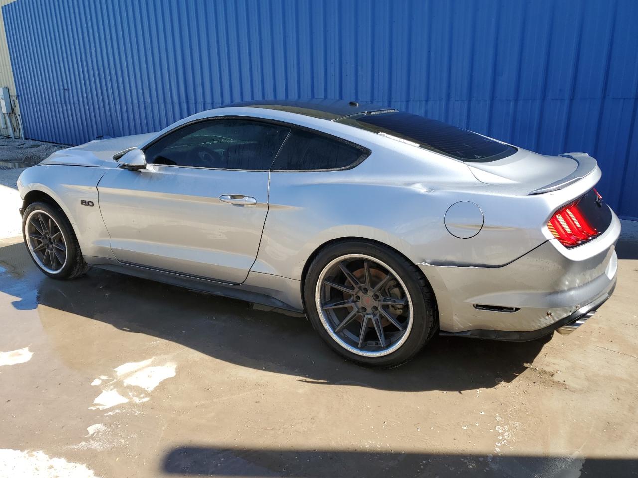 Photo 1 VIN: 1FA6P8CF1L5130094 - FORD MUSTANG 