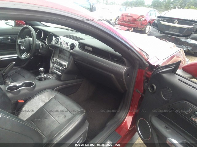 Photo 4 VIN: 1FA6P8CF2F5313038 - FORD MUSTANG 