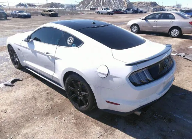 Photo 2 VIN: 1FA6P8CF2J5163490 - FORD MUSTANG 