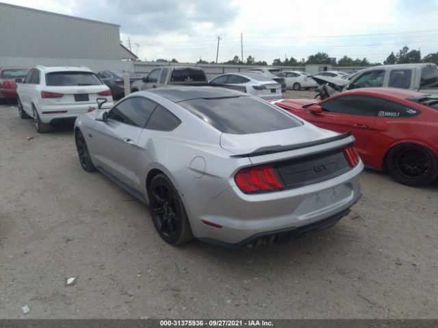 Photo 2 VIN: 1FA6P8CF2J5183013 - FORD MUSTANG 