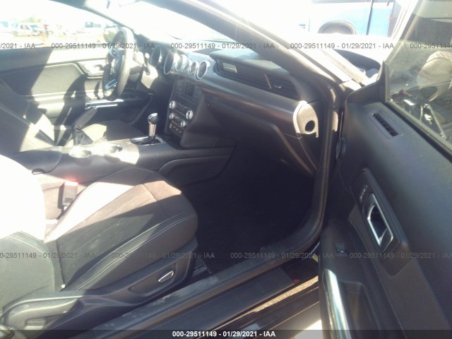 Photo 4 VIN: 1FA6P8CF2K5200538 - FORD MUSTANG 