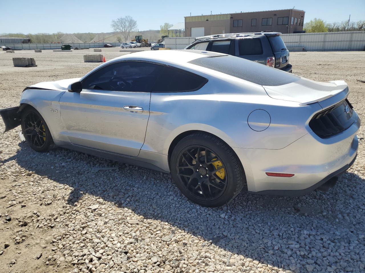 Photo 1 VIN: 1FA6P8CF3J5115738 - FORD MUSTANG 