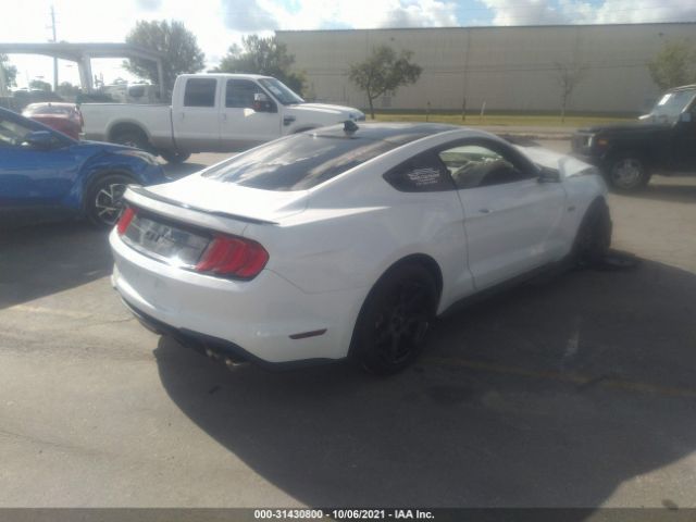 Photo 3 VIN: 1FA6P8CF3L5149617 - FORD MUSTANG 