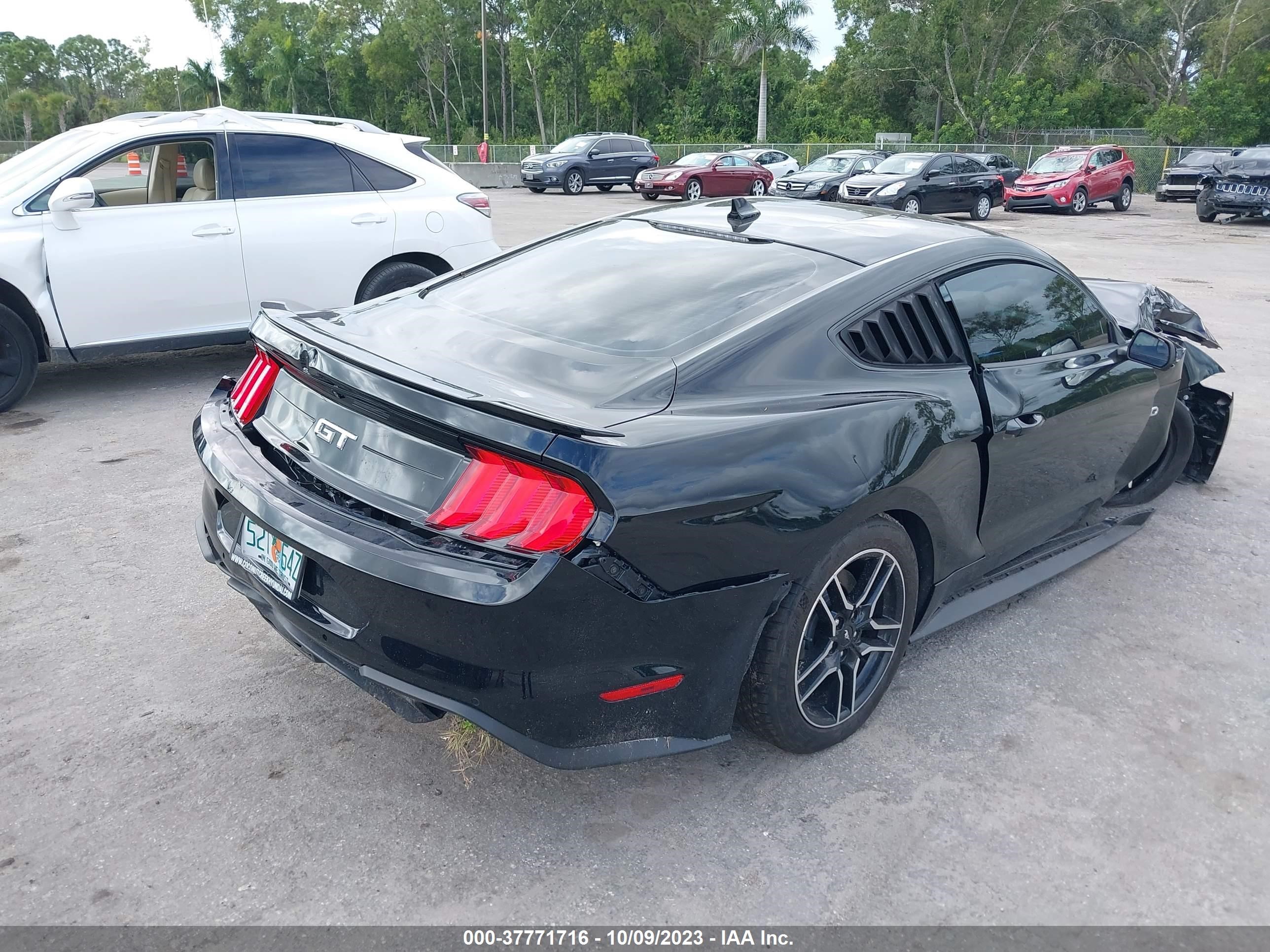 Photo 3 VIN: 1FA6P8CF3L5173240 - FORD MUSTANG 