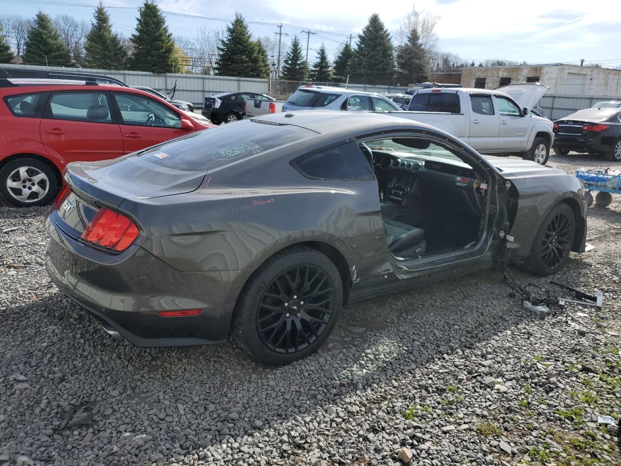 Photo 2 VIN: 1FA6P8CF4G5223553 - FORD MUSTANG 