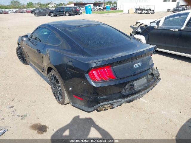 Photo 2 VIN: 1FA6P8CF4J5103744 - FORD MUSTANG 