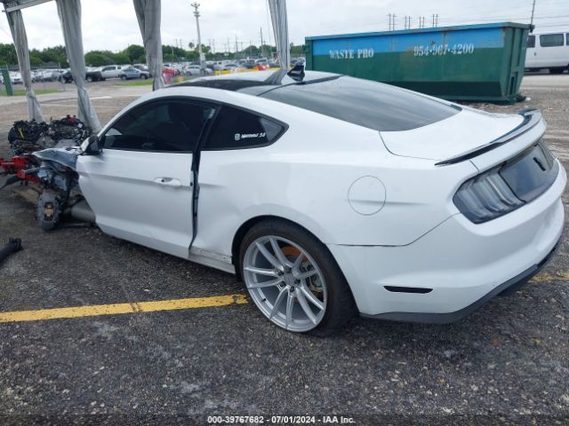 Photo 2 VIN: 1FA6P8CF4P5301037 - FORD MUSTANG 