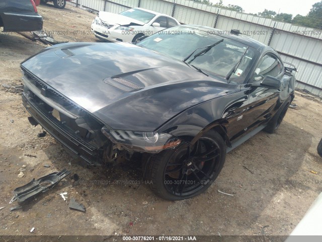 Photo 1 VIN: 1FA6P8CF5J5165072 - FORD MUSTANG 