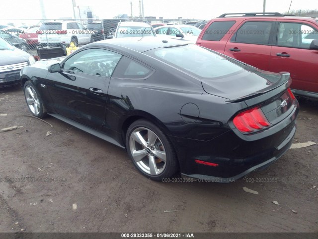 Photo 2 VIN: 1FA6P8CF5J5179960 - FORD MUSTANG 