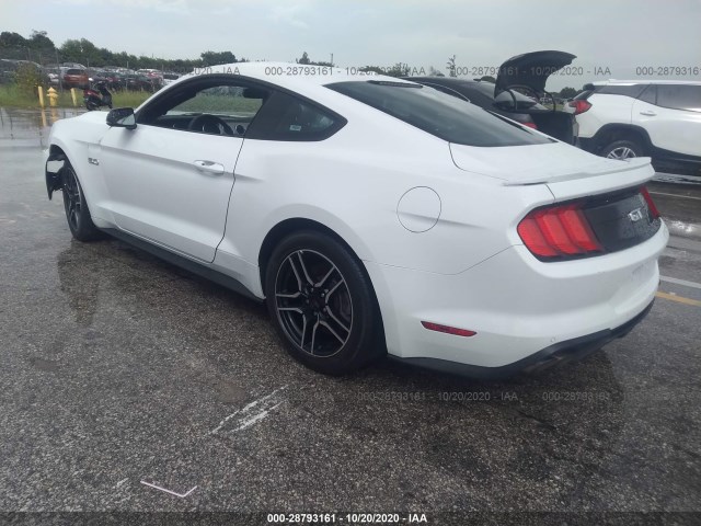 Photo 2 VIN: 1FA6P8CF6J5117631 - FORD MUSTANG 