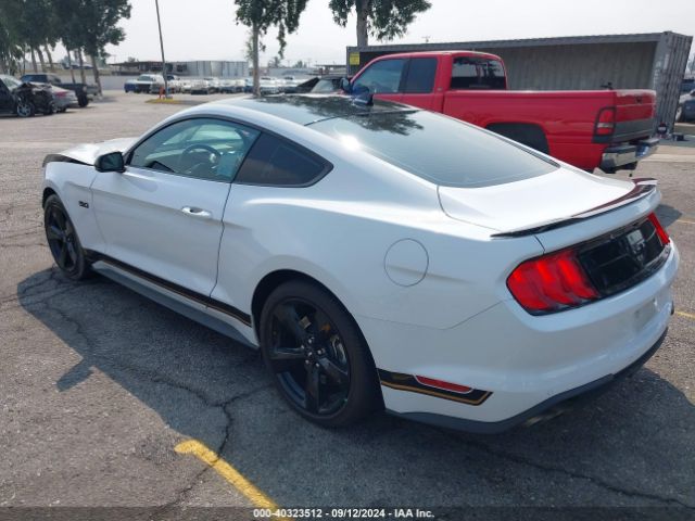 Photo 2 VIN: 1FA6P8CF6P5301167 - FORD MUSTANG 