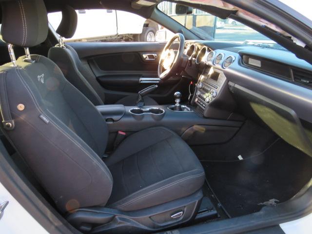 Photo 4 VIN: 1FA6P8CF7G5268289 - FORD MUSTANG GT 