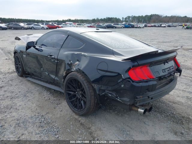 Photo 2 VIN: 1FA6P8CF7J5125902 - FORD MUSTANG 