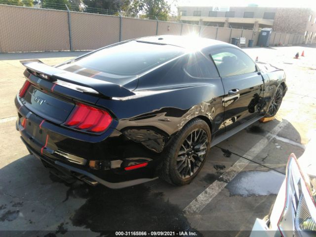 Photo 3 VIN: 1FA6P8CF7J5172699 - FORD MUSTANG 