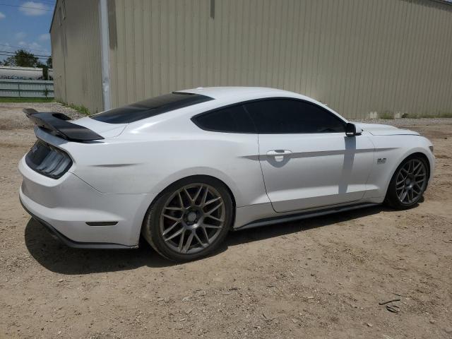 Photo 2 VIN: 1FA6P8CF8H5257755 - FORD MUSTANG GT 