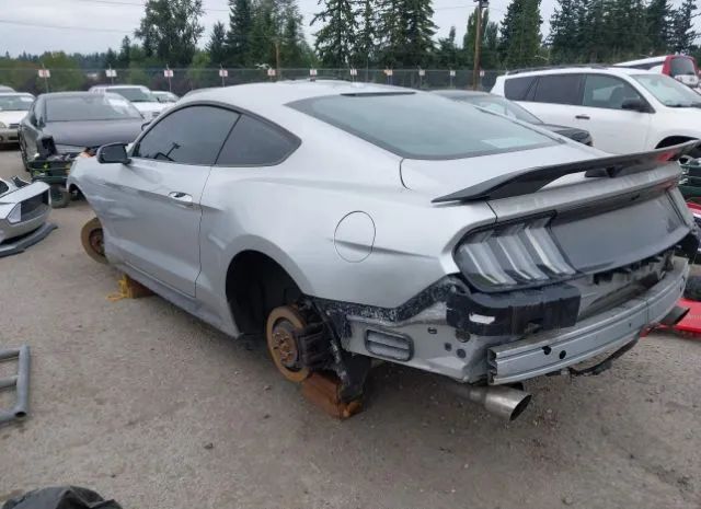 Photo 2 VIN: 1FA6P8CF8J5154888 - FORD MUSTANG 