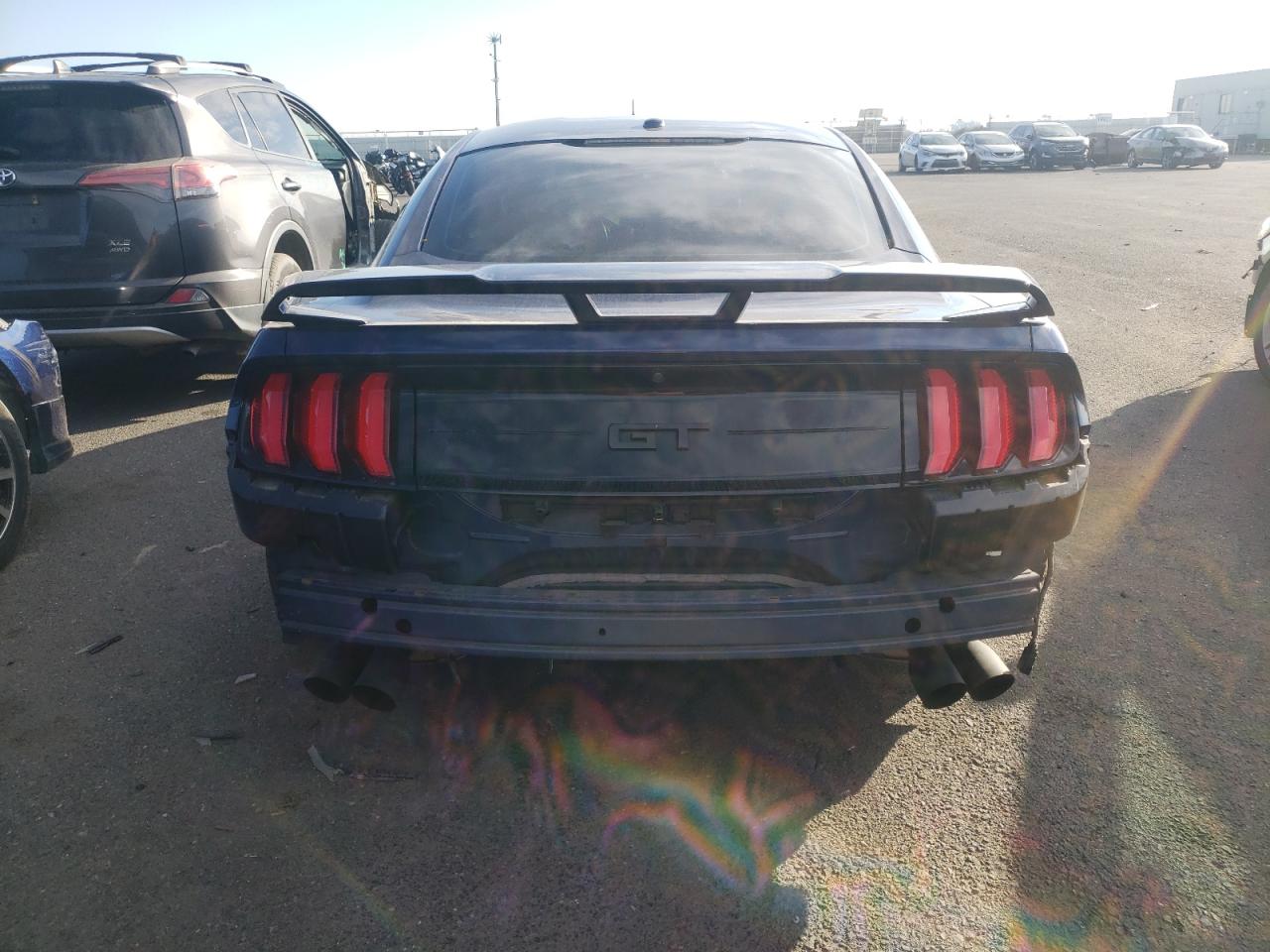 Photo 5 VIN: 1FA6P8CF8K5173880 - FORD MUSTANG 